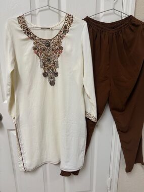 Vintage Embroidered Cream Women’s Tunic Top by